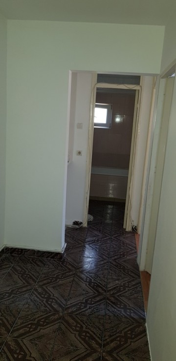 apartament-3-camere-zona-republicii-parter-cu-balcon-bloc-1980-9